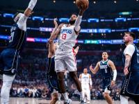 NBA季后赛，独行侠123-93大胜快船，东契奇35+7+10带队抢到赛点