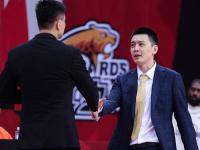 NBA总决赛首场：广东与辽宁双雄同台解说