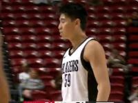 崔永熙在NBA季前赛中缺乏出场机会，韩国新星李贤重遭遇严峻挑战