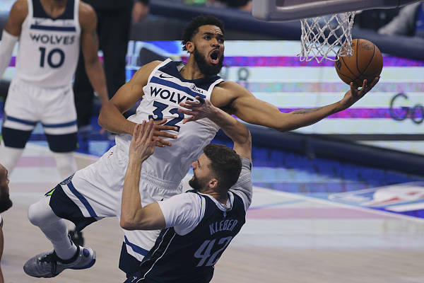 NBA季后赛 | 森林狼拒绝被横扫 唐斯变成“硬唐”成关键先生